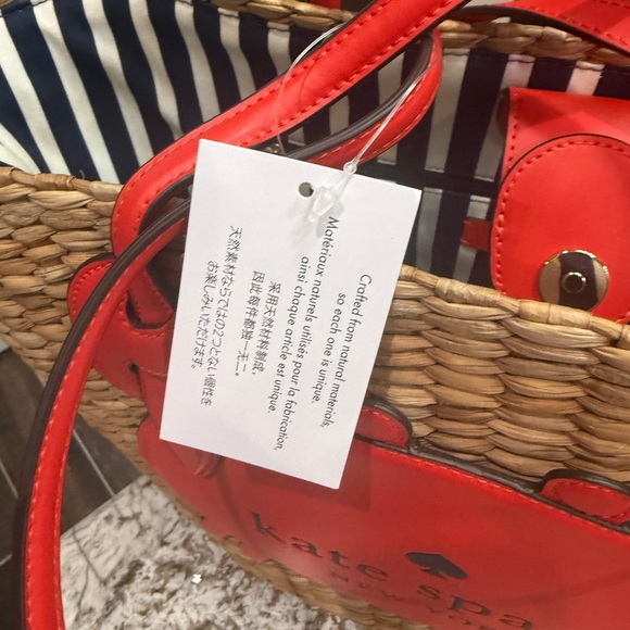 Kate Spade Natural Straw Tote with Red Crab Design - Picture 4 of 7